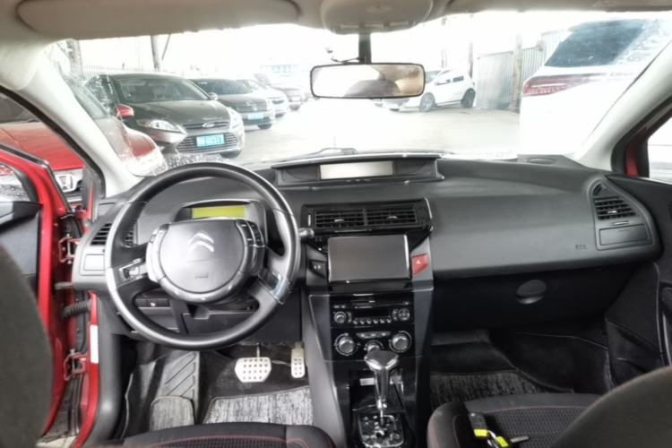 Used Citroen C-Quatre 2013 CROSS 1.6L Automatic Center Console