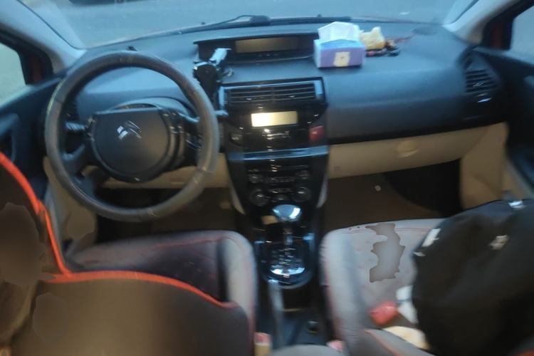 Used Citroen C-Quatre 2013 Hatchback 1.6L Automatic LeShang Model Center Console