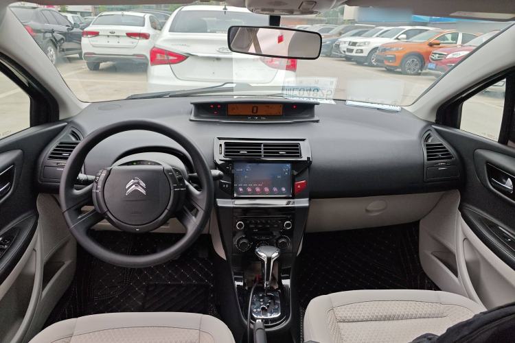 Used Citroen C-Quatre 2013 Sedan 1.6L Automatic Prestige Model Center Console