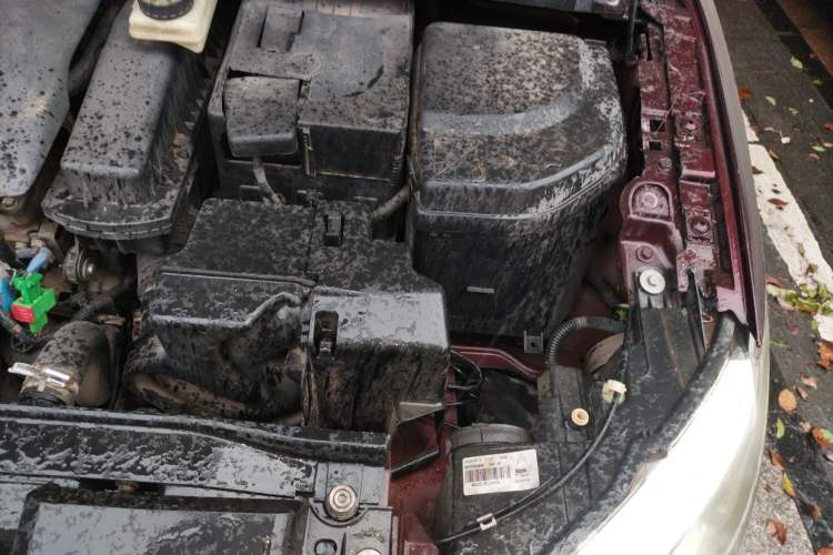 Used Citroen C-Quatre 2013 Sedan 1.6L Automatic Prestige Model Engine Bay Left