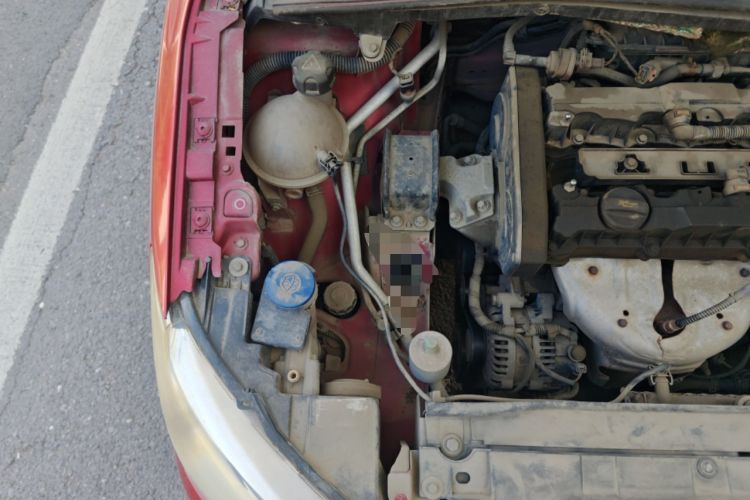 Used Citroen C-Quatre 2013 Sedan 1.6L Manual - Prestige Model Engine Bay Right