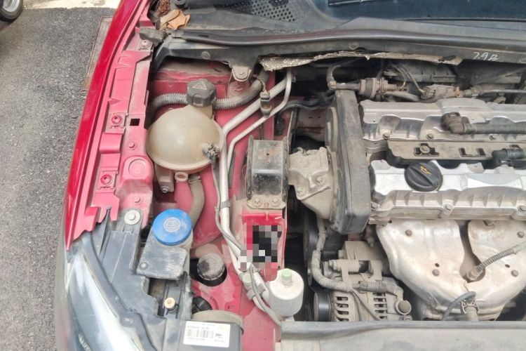 Used Citroen C-Quatre 2013 Hatchback 1.6L Automatic LeShang Model Engine Bay Right