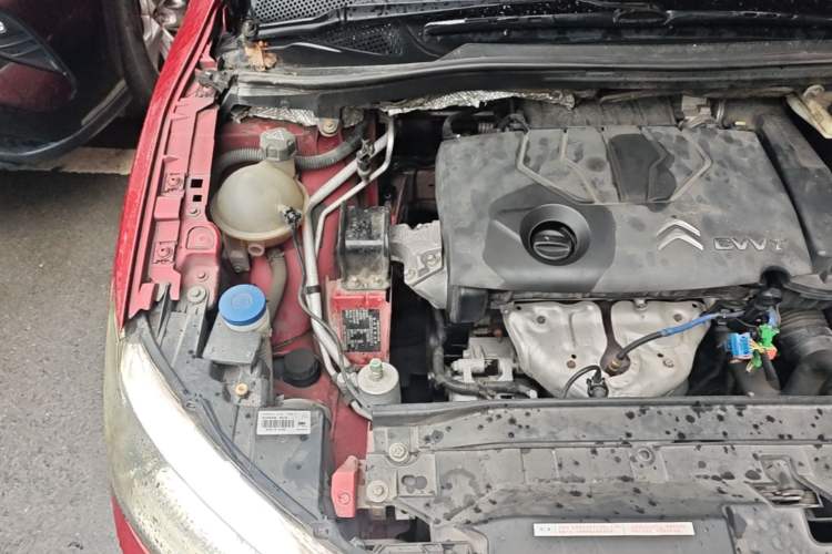 Used Citroen C-Quatre 2013 Sedan 1.6L Manual - Prestige Model Engine Bay Right