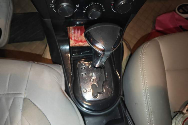 Used Citroen C-Quatre 2013 Sedan 1.6L Automatic Prestige Model Gear Lever