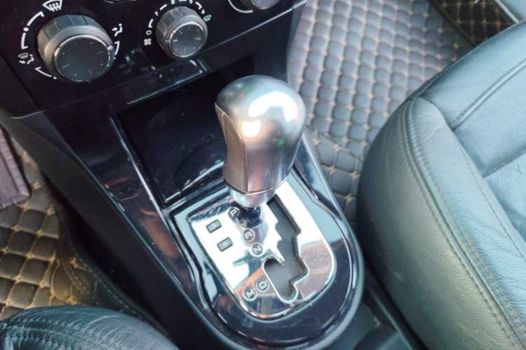 Used Citroen C-Quatre 2013 Sedan 2.0L Automatic Joyful Model Gear Lever