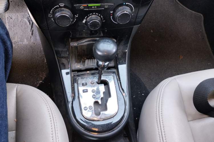 Used Citroen C-Quatre 2013 Sedan 1.6L Automatic Prestige Model Gear Lever