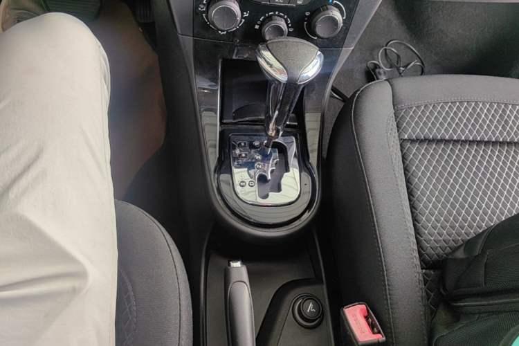 Used Citroen C-Quatre 2013 Sedan 2.0L Automatic Joyful Model Gear Lever