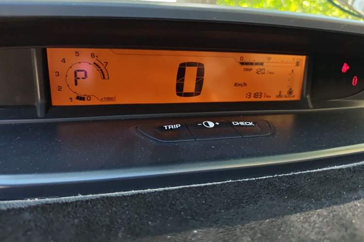 Used Citroen C-Quatre 2013 Sedan 1.6L Automatic Prestige Model Instrument Cluster