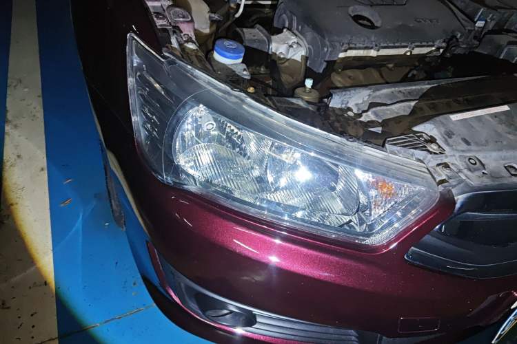 Used Citroen C-Quatre 2013 Sedan 1.6L Automatic Prestige Model Right Front Headlight