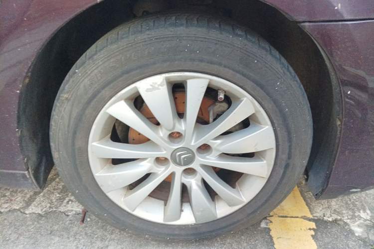 Used Citroen C-Quatre 2013 Sedan 1.6L Manual Enjoyment Model Right Front Wheel Hub