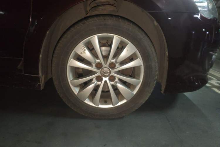 Used Citroen C-Quatre 2013 Sedan 1.6L Automatic Enjoyment Model Right Front Wheel Hub