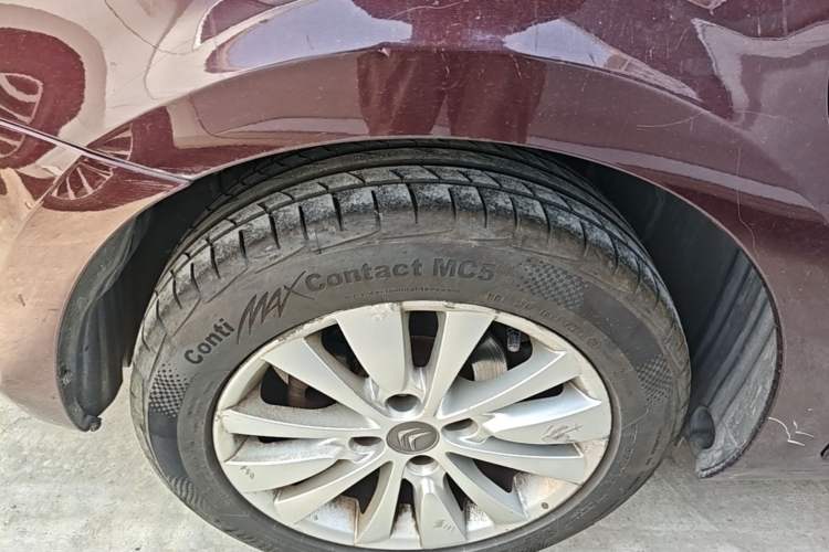 Used Citroen C-Quatre 2013 Sedan 1.6L Automatic Prestige Model Right Rear Wheel Hub