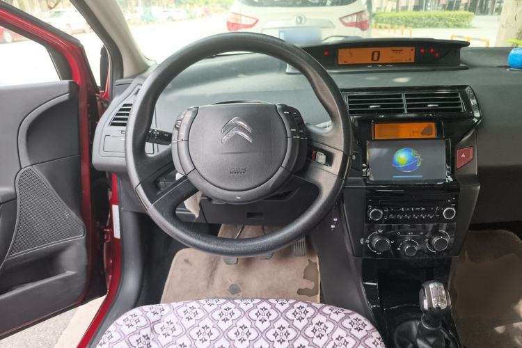 Used Citroen C-Quatre 2013 Sedan 1.6L Manual - Prestige Model Steering Wheel