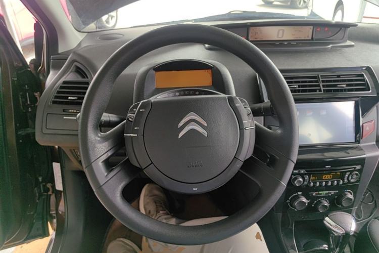 Used Citroen C-Quatre 2013 Sedan 2.0L Automatic Joyful Model Steering Wheel