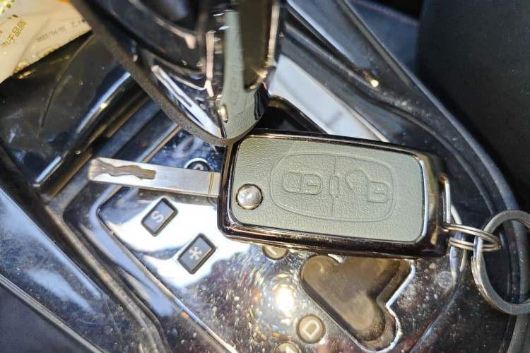 Used Citroen C-Quatre 2013 Sedan 1.6L Automatic Prestige Model Vehicle Key
