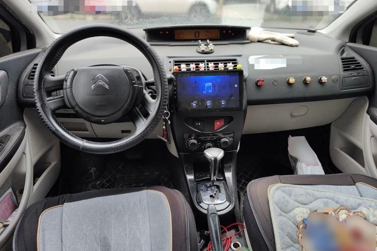Used Citroen C-Quatre 2013 Sedan 1.6L Automatic Prestige Model Center Console