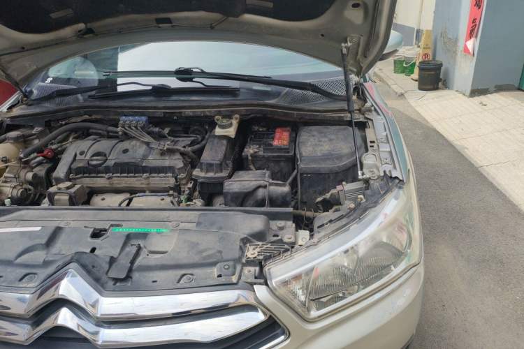 Used Citroen C-Quatre 2013 1.6L Manual Prestige CNG Model Engine Bay Left