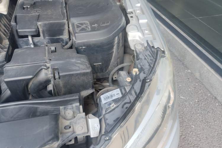 Used Citroen C-Quatre 2013 Sedan 1.6L Manual - Prestige Model Engine Bay Left
