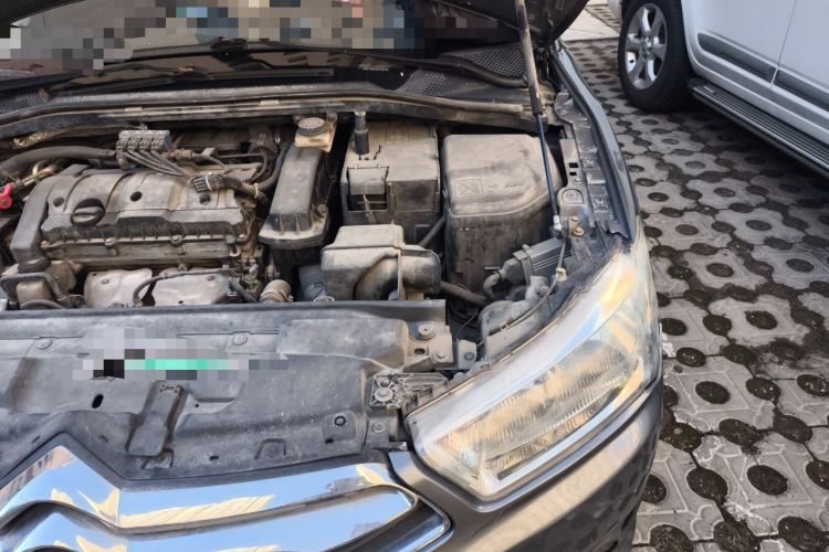 Used Citroen C-Quatre 2013 1.6L Manual Prestige CNG Model Engine Bay Left