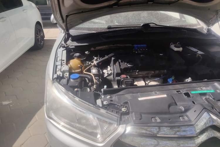 Used Citroen C-Quatre 2013 1.6L Manual Prestige CNG Model Engine Bay Right