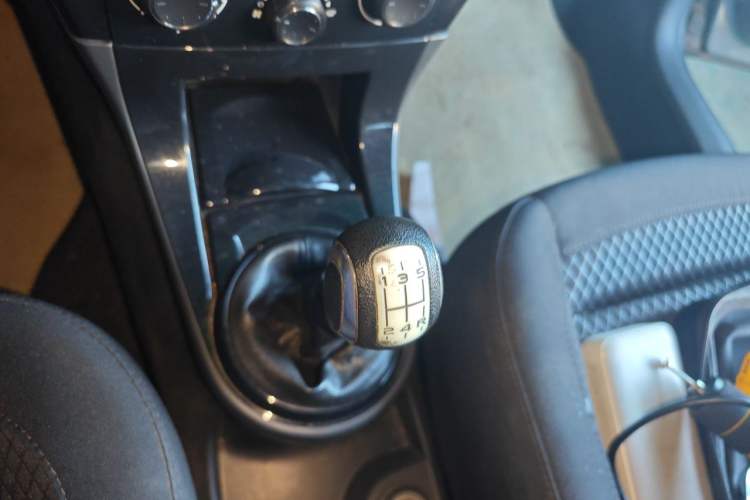 Used Citroen C-Quatre 2013 Sedan 1.6L Manual - Prestige Model Gear Lever