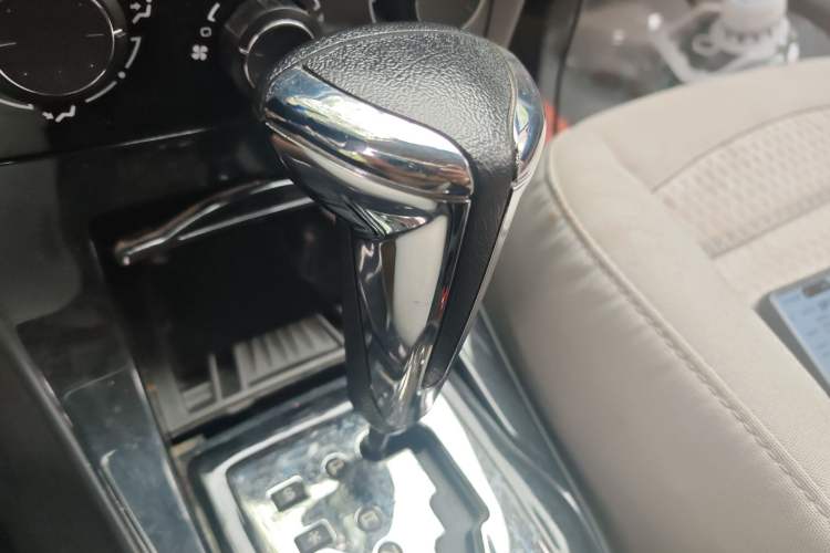Used Citroen C-Quatre 2013 Sedan 1.6L Automatic Prestige Model Gear Lever