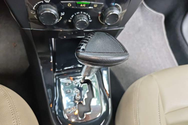 Used Citroen C-Quatre 2013 Sedan 1.6L Automatic Prestige Model Gear Lever