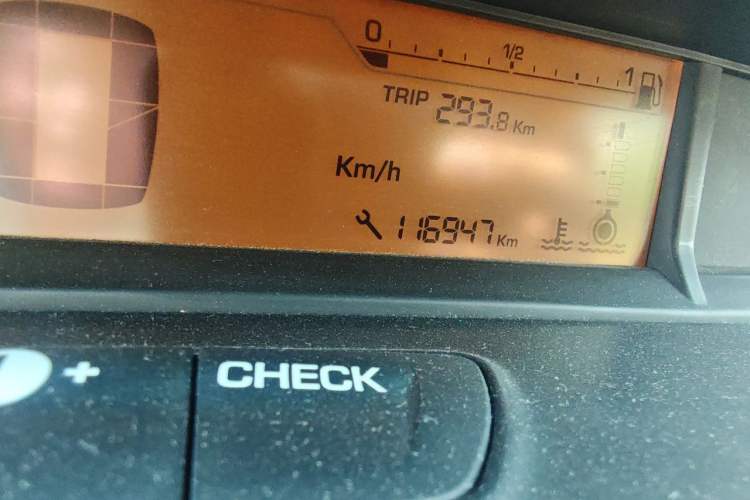 Used Citroen C-Quatre 2013 Sedan 1.6L Automatic Prestige Model Odometer Close Up