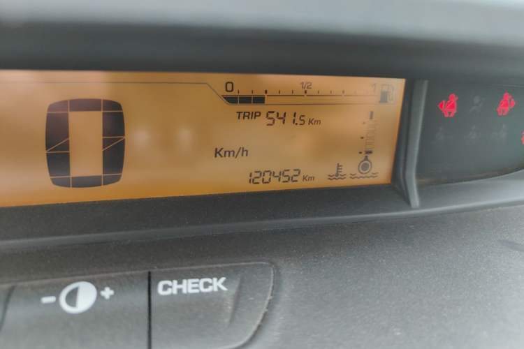 Used Citroen C-Quatre 2013 Sedan 1.6L Automatic Prestige Model Odometer Close Up