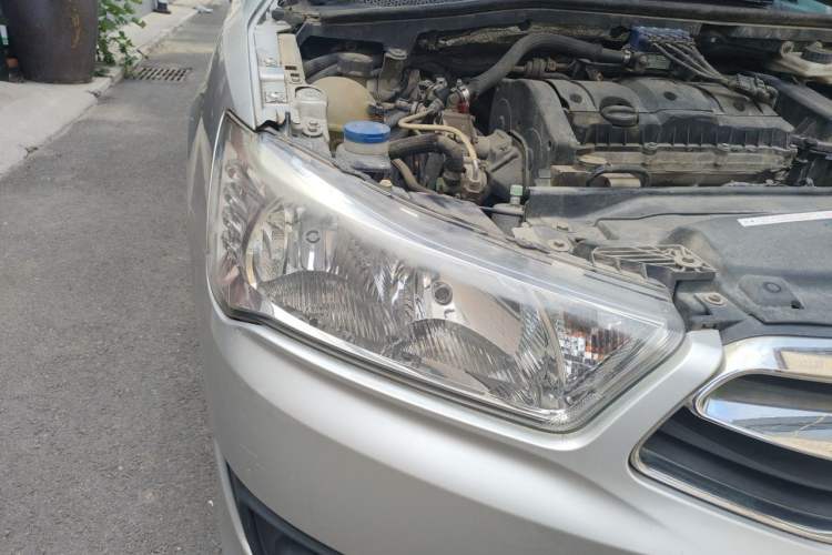 Used Citroen C-Quatre 2013 1.6L Manual Prestige CNG Model Right Front Headlight