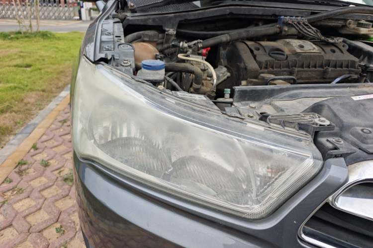 Used Citroen C-Quatre 2013 1.6L Manual Prestige CNG Model Right Front Headlight