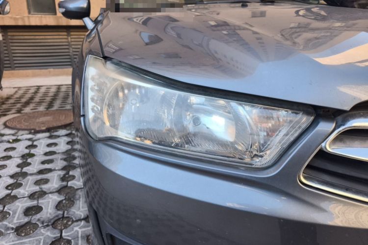 Used Citroen C-Quatre 2013 1.6L Manual Prestige CNG Model Right Front Headlight