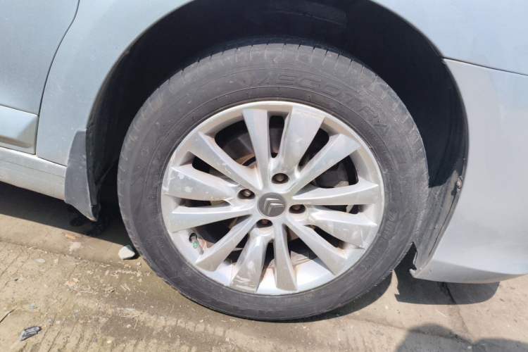 Used Citroen C-Quatre 2013 Sedan 1.6L Manual - Prestige Model Right Front Wheel Hub