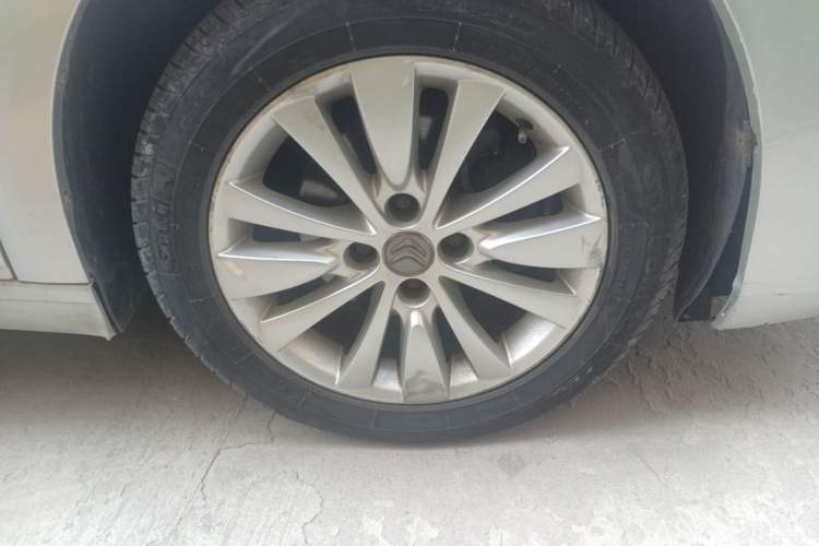 Used Citroen C-Quatre 2013 Sedan 1.6L Automatic Enjoyment Model Right Front Wheel Hub