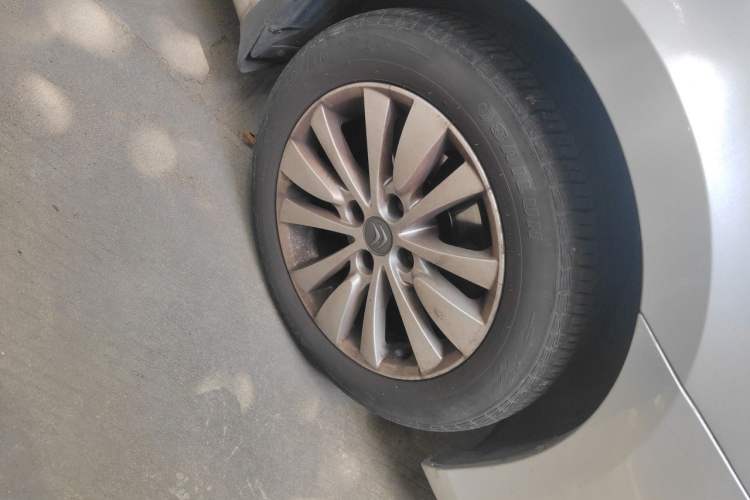 Used Citroen C-Quatre 2013 Sedan 1.6L Manual - Prestige Model Right Front Wheel Hub