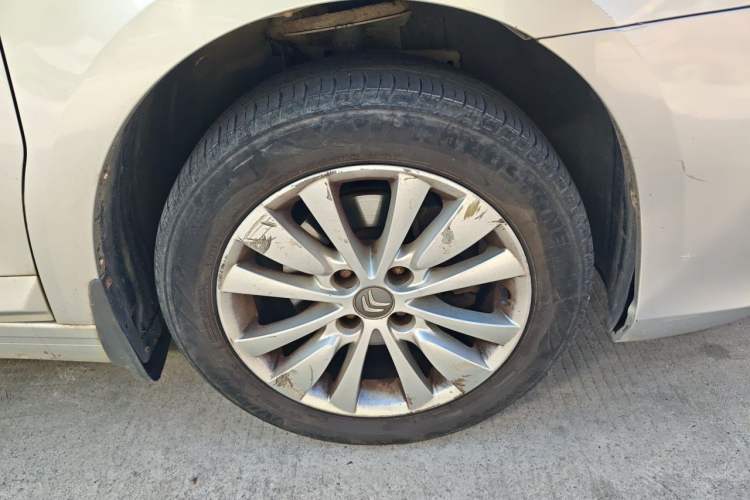Used Citroen C-Quatre 2013 Sedan 1.6L Manual - Prestige Model Right Front Wheel Hub