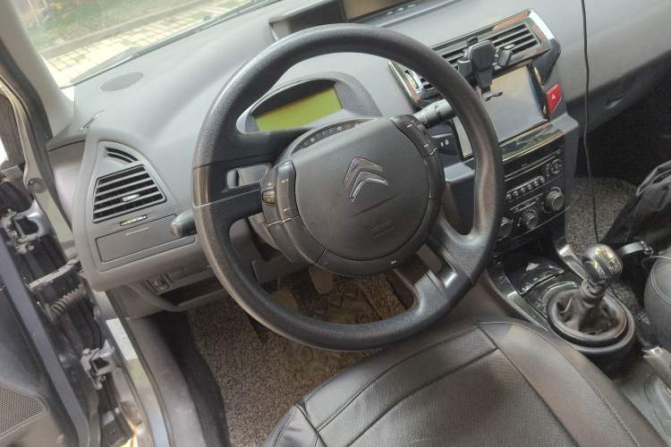 Used Citroen C-Quatre 2013 Sedan 1.6L Manual - Prestige Model Steering Wheel