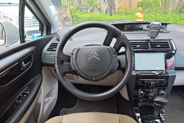 Used Citroen C-Quatre 2013 Sedan 1.6L Automatic Prestige Model Steering Wheel