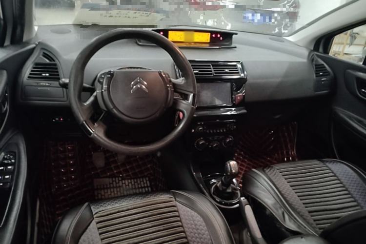 Used Citroen C-Quatre 2013 1.6L Manual Prestige CNG Model Steering Wheel