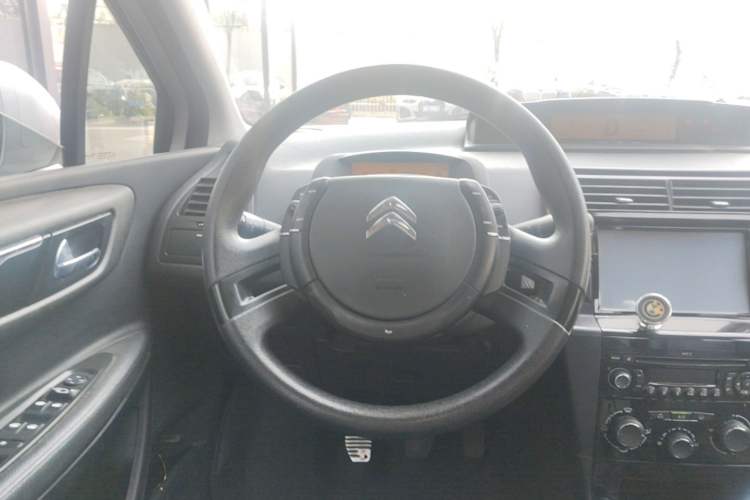 Used Citroen C-Quatre 2013 Sedan 1.6L Manual - Prestige Model Steering Wheel