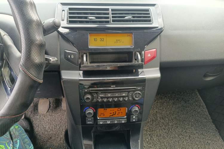 Used Citroen C-Quatre 2013 Sedan 1.6L Manual Enjoyment Model Audio And AC Panel