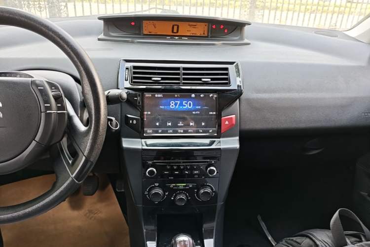 Used Citroen C-Quatre 2013 Sedan 1.6L Manual - Prestige Model Audio And AC Panel