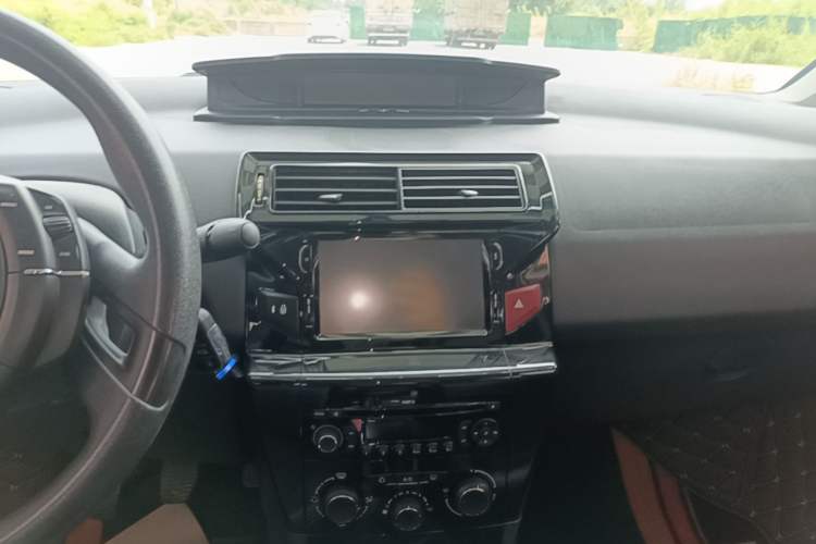 Used Citroen C-Quatre 2013 Sedan 1.6L Manual - Prestige Model Audio And AC Panel