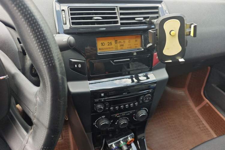 Used Citroen C-Quatre 2013 Sedan 1.6L Manual - Prestige Model Audio And AC Panel