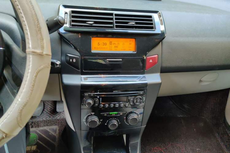 Used Citroen C-Quatre 2013 Sedan 1.6L Manual - Prestige Model Audio And AC Panel