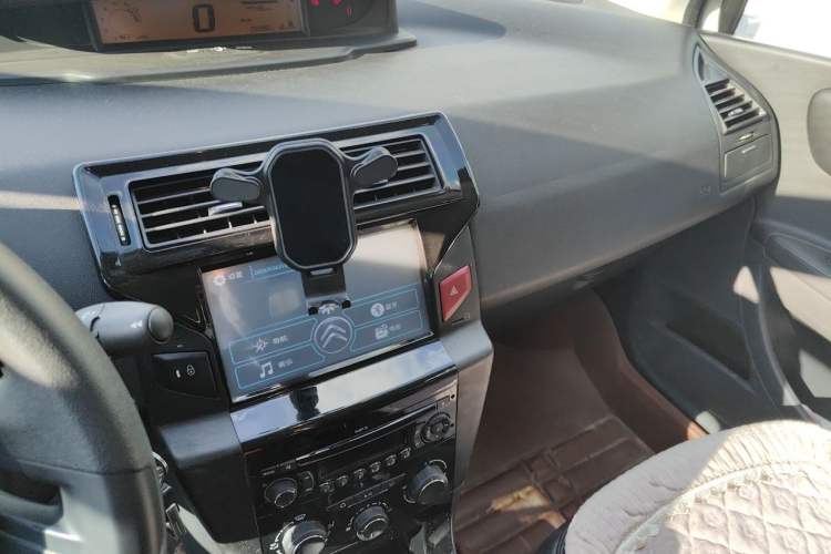 Used Citroen C-Quatre 2013 Sedan 1.6L Manual - Prestige Model Audio And AC Panel