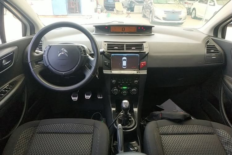 Used Citroen C-Quatre 2013 Sedan 1.6L Manual - Prestige Model Center Console