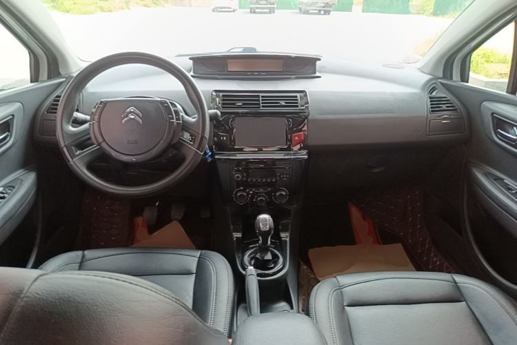 Used Citroen C-Quatre 2013 Sedan 1.6L Manual - Prestige Model Center Console