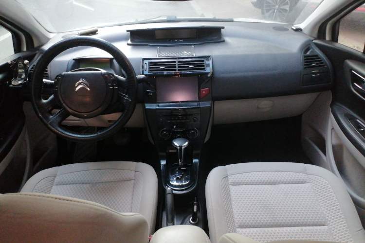 Used Citroen C-Quatre 2013 Sedan 1.6L Automatic Prestige Model Center Console