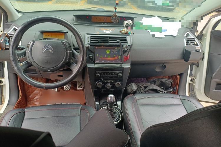 Used Citroen C-Quatre 2013 Sedan 1.6L Manual - Prestige Model Center Console